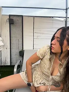 SinSirenXXX online show from April 29, 1:15 pm