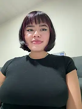 Prissi rivas2 online show from May 22, 3:35 am