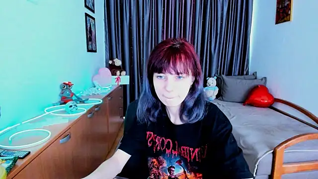MiniLysii online show from June 6, 5:34 am