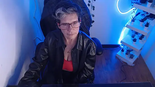 selena ferreira online show from May 27, 10:07 pm