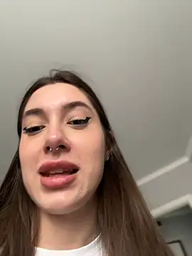 BOOMFOXY online show from June 3, 2:33 pm