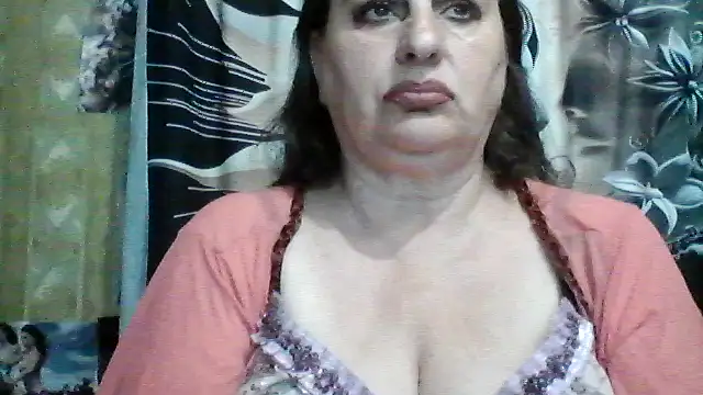 LoaqLovew online show from June 11, 8:34 am