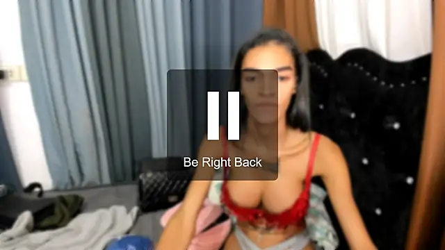 urlatinagoddes4uxxx online show from June 18, 8:25 am