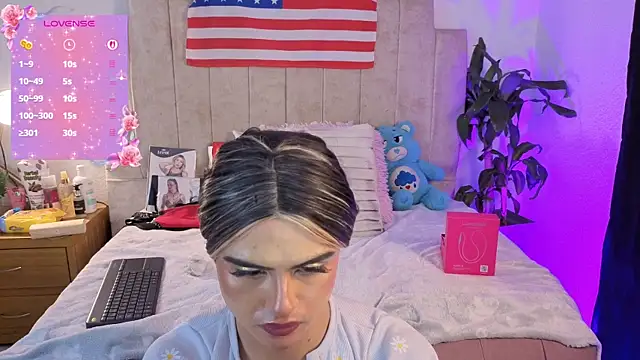 Emily hall19 online show from July 23, 9:13 pm