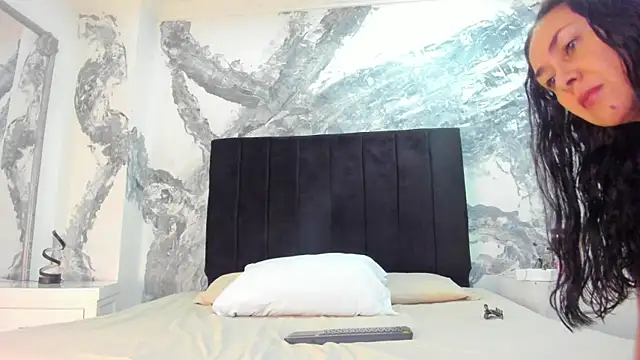SammyMorales  online show from May 26, 3:46 am