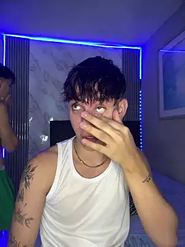 Good boys01 online show from May 5, 1:46 am