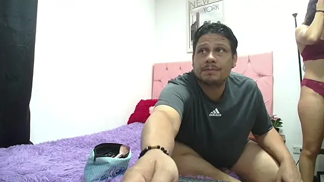 Xtream LoversXXX online show from May 3, 4:13 pm