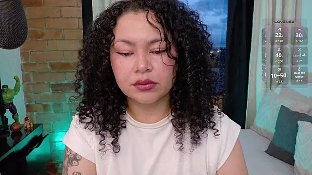 Snapshot of MissBronte chatting on June 6, 11:20 pm MissBronte online show from June 6, 11:20 pm