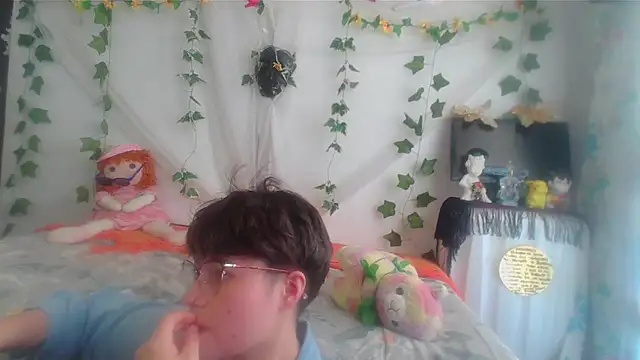 Meiling san online show from April 24, 5:59 pm