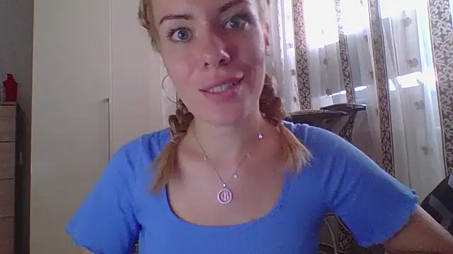 Softy Aura  online show from August 5, 12:08 pm
