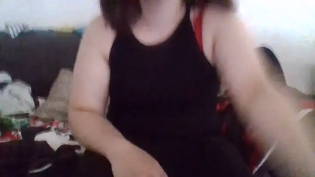 miss16 online show from April 27, 12:03 pm