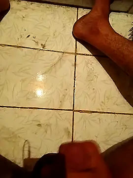 Xever25 online show from April 27, 6:06 pm