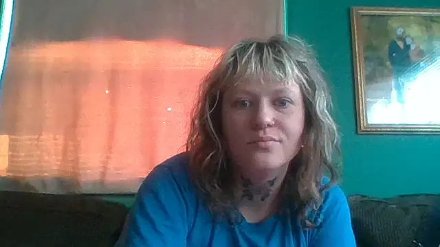RosieSwitchBitch online show from June 26, 11:14 am