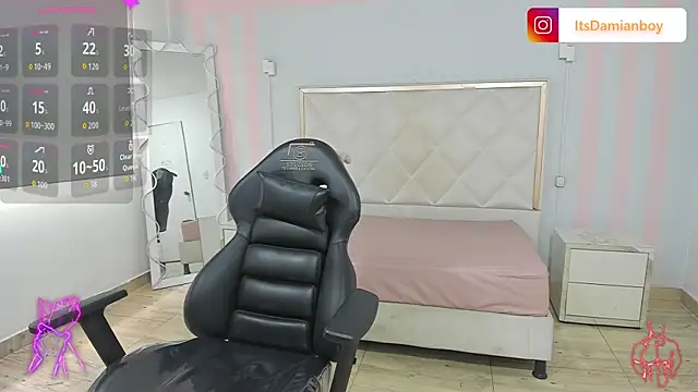 Victoria1 tay online show from July 8, 7:07 pm