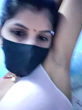 Snapshot of RUHI_1143 chatting on June 28, 5:19 pm RUHI 1143 online show from June 28, 5:19 pm