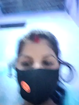 Snapshot of RUHI_1143 chatting on July 5, 7:32 pm RUHI 1143 online show from July 5, 7:32 pm