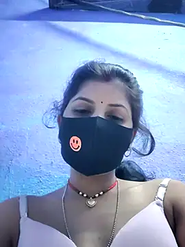 Snapshot of RUHI_1143 chatting on July 23, 5:55 pm RUHI 1143 online show from July 23, 5:55 pm
