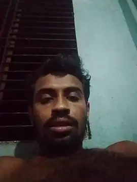 Snapshot of desibullboybd chatting on June 9, 5:24 pm desibullboybd online show from June 9, 5:24 pm