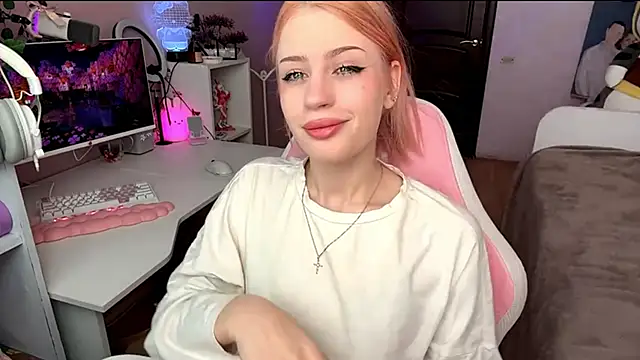 milimoon online show from April 29, 1:43 am