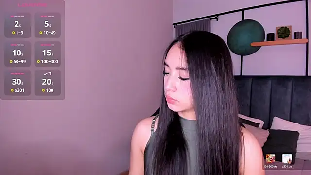 Snapshot of megann_blaze chatting on June 24, 7:13 pm megann blaze online show from June 24, 7:13 pm