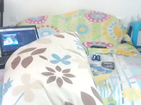 mulkitaruiz online show from May 11, 3:18 pm