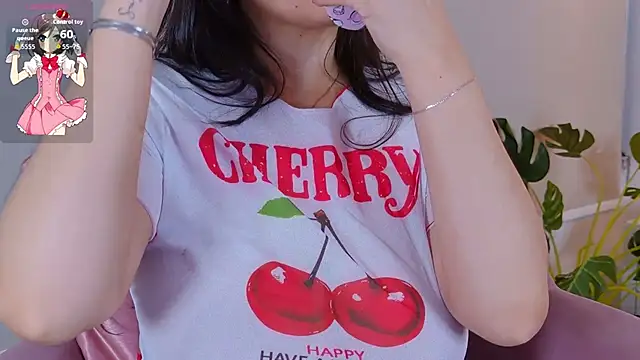 Snapshot of ViolettGreyy chatting on June 29, 11:54 am ViolettGreyy online show from June 29, 11:54 am