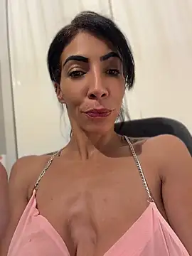 Yasmiinee online show from June 7, 10:13 pm