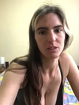 justef09 online show from June 12, 5:45 pm