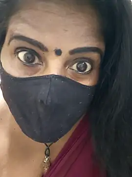 Snapshot of Sunitha-tamilponu chatting on July 11, 9:01 am Sunitha-tamilponu online show from July 11, 9:01 am