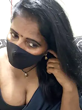 Snapshot of Sunitha-tamilponu chatting on July 14, 12:35 am Sunitha-tamilponu online show from July 14, 12:35 am