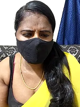 Snapshot of Sunitha-tamilponu chatting on July 15, 6:02 pm Sunitha-tamilponu online show from July 15, 6:02 pm