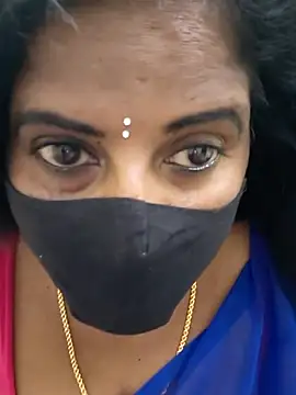 Snapshot of Sunitha-tamilponu chatting on July 22, 12:24 am Sunitha-tamilponu online show from July 22, 12:24 am