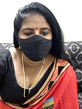 Snapshot of Sunitha-tamilponu chatting on July 30, 11:04 pm Sunitha-tamilponu online show from July 30, 11:04 pm
