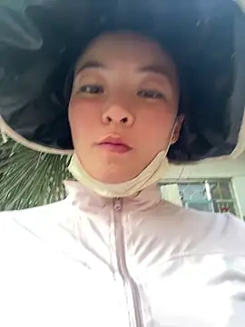 Meimei-bb online show from June 10, 10:25 am