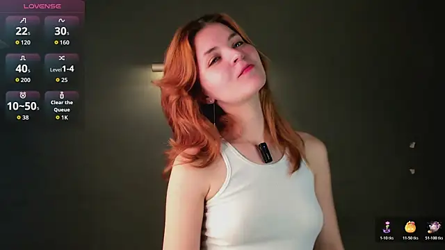 LeyaBloom online show from June 29, 11:27 pm