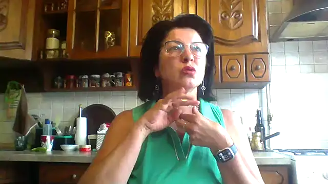 Fiona06 online show from May 26, 6:31 am