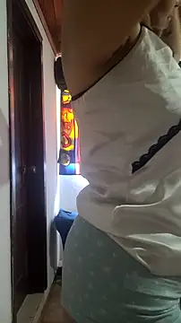Ladymilf12 online show from August 3, 2:22 pm