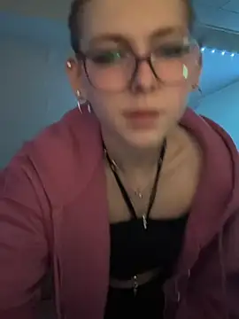 Lina-420 online show from May 12, 7:33 pm