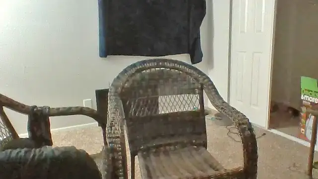 Snapshot of Fenrir2330 chatting on June 15, 2:03 am Fenrir2330 online show from June 15, 2:03 am