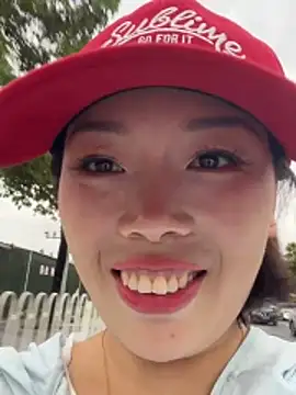 Snapshot of milkwine chatting on June 18, 9:14 am milkwine online show from June 18, 9:14 am