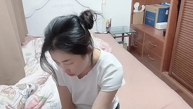 XIAOnaimao-001 online show from May 7, 5:13 am