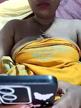 Gulapi N online show from May 15, 11:56 pm