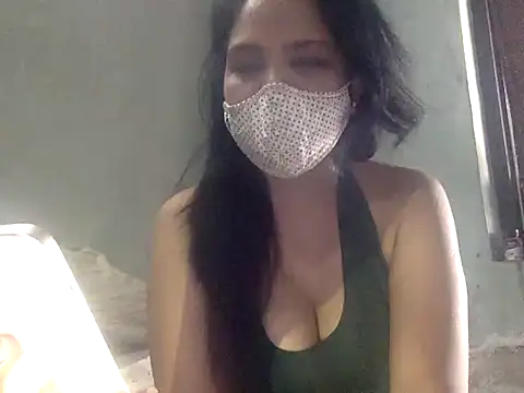 Snapshot of rani4184 chatting on June 24, 5:28 am rani4184 online show from June 24, 5:28 am
