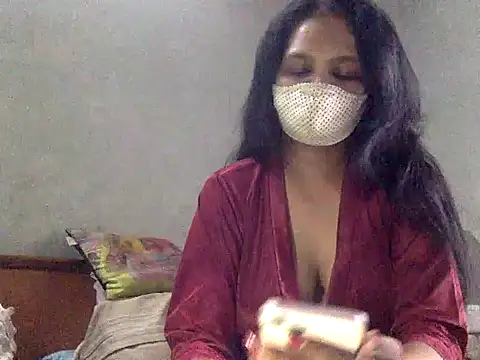 Snapshot of rani4184 chatting on June 30, 8:15 am rani4184 online show from June 30, 8:15 am