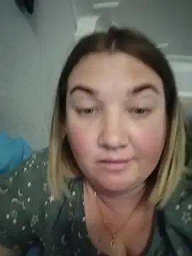 MiyaOlliver online show from July 16, 3:51 pm