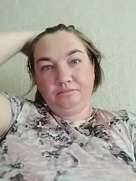 MiyaOlliver online show from August 7, 6:04 am