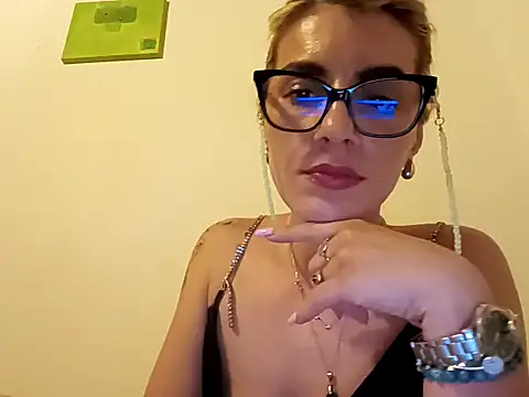 Goddess-Anne online show from June 9, 8:53 pm