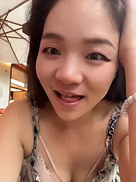 xiaochengzi505 online show from June 15, 10:17 am