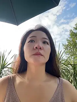 xiaochengzi505 online show from July 2, 1:27 am