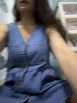 xiaochengzi505 online show from July 10, 2:08 pm
